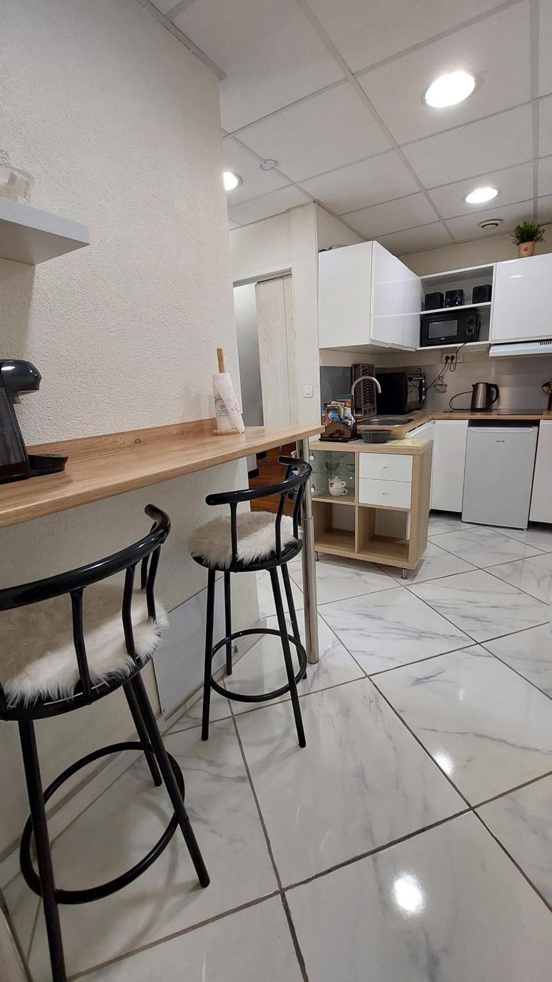 דירות נים A 10Mn Des Arenes F2 Au Calme Avec Garage Gratuit מראה חיצוני תמונה